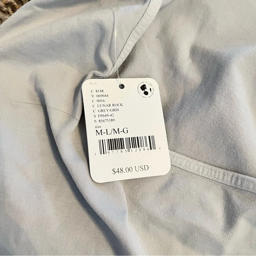 INTIMATELY FREE PEOPLE Low Back Seamless Long Sleeve in Lunar Rock Size M/L NWT